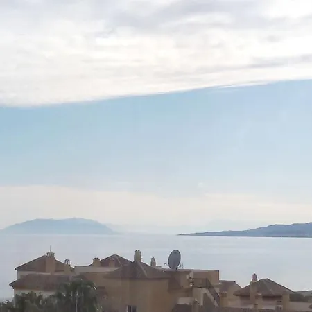 Apartment Bomboncito Al Lado Del Mar Con Vistas Maravillosas Castillo Bajo